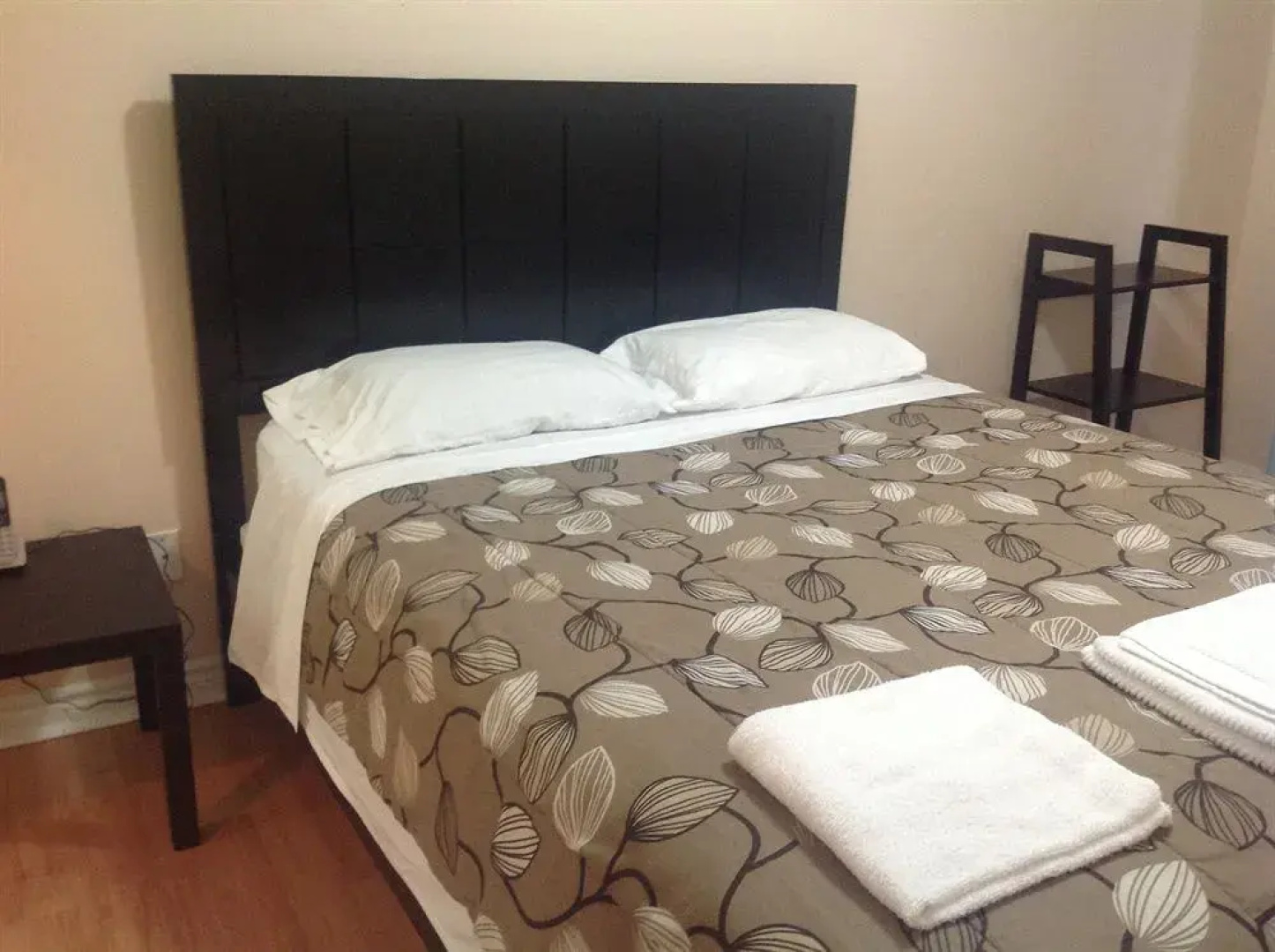 Oxford Furnished Apartments, Mississauga