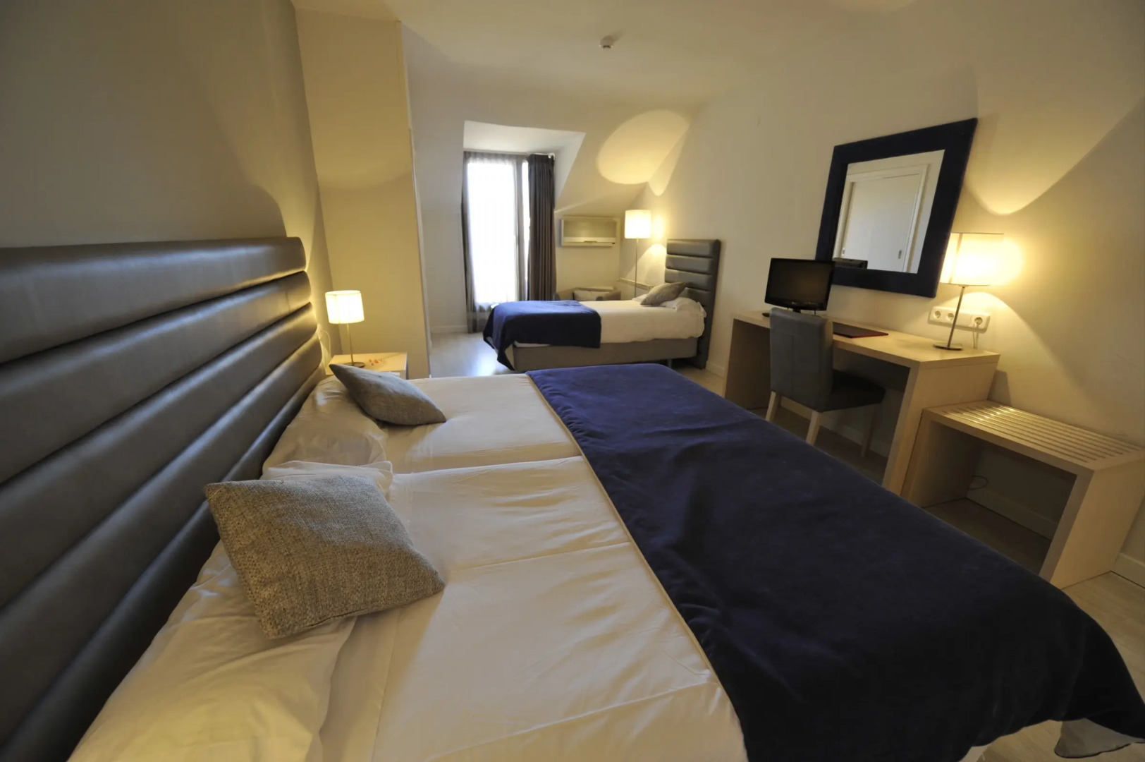 Hotel Puerta de Segovia