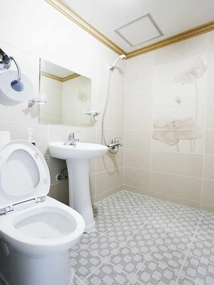 James Blue Guesthouse