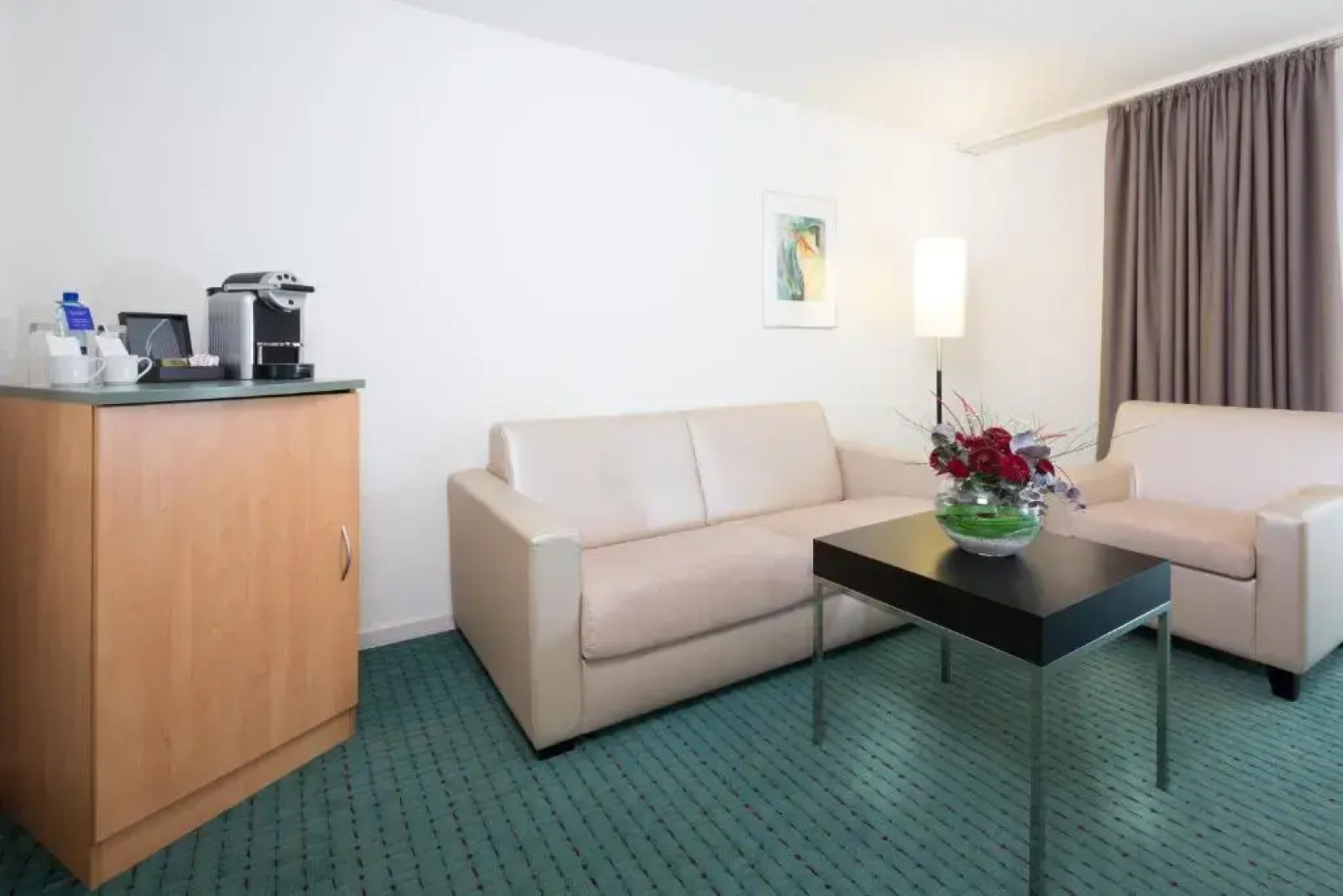 Apart-Hotel Zurich Airport