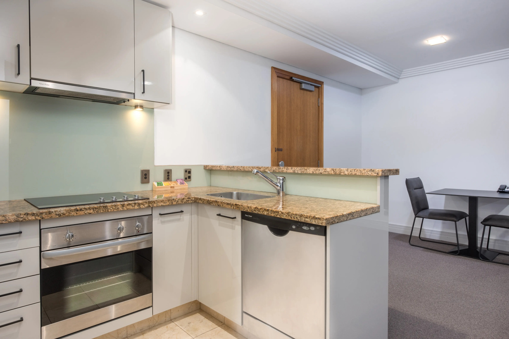 Avani Auckland Metropolis Residences