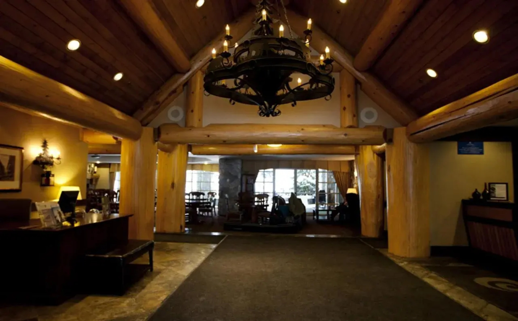 Blackcomb Springs Suites by CLIQUE