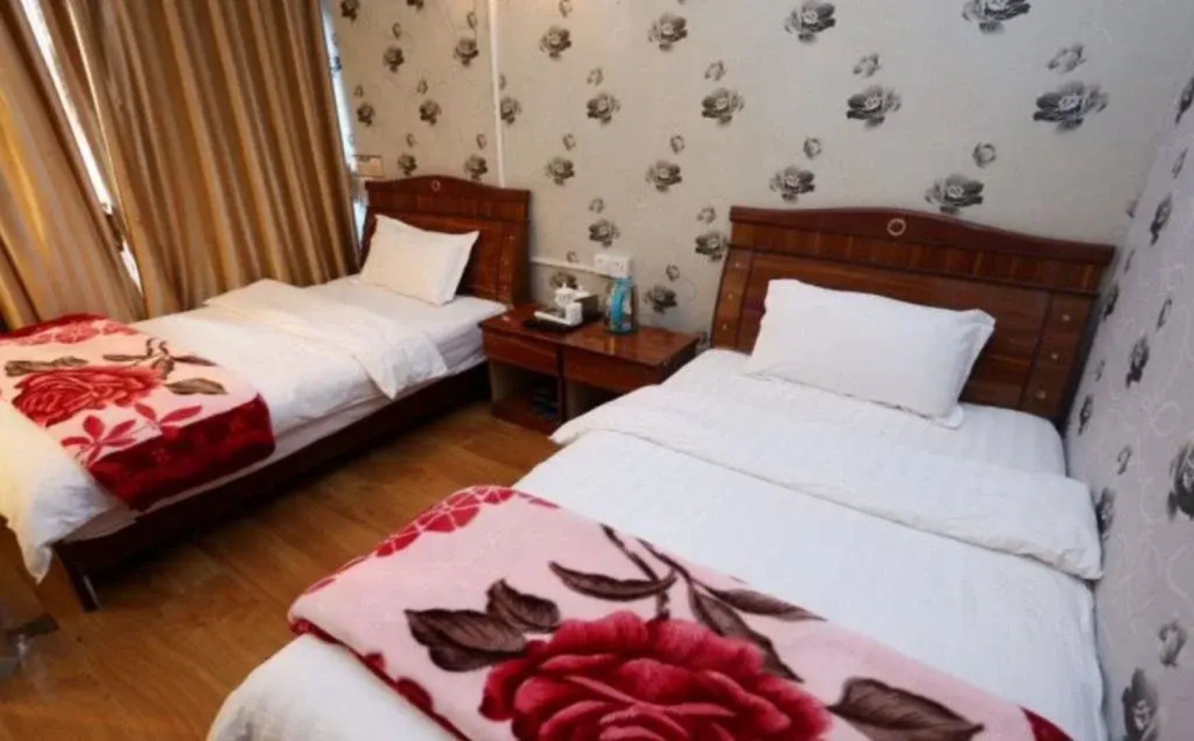 Langzhong Xiyuan Inn