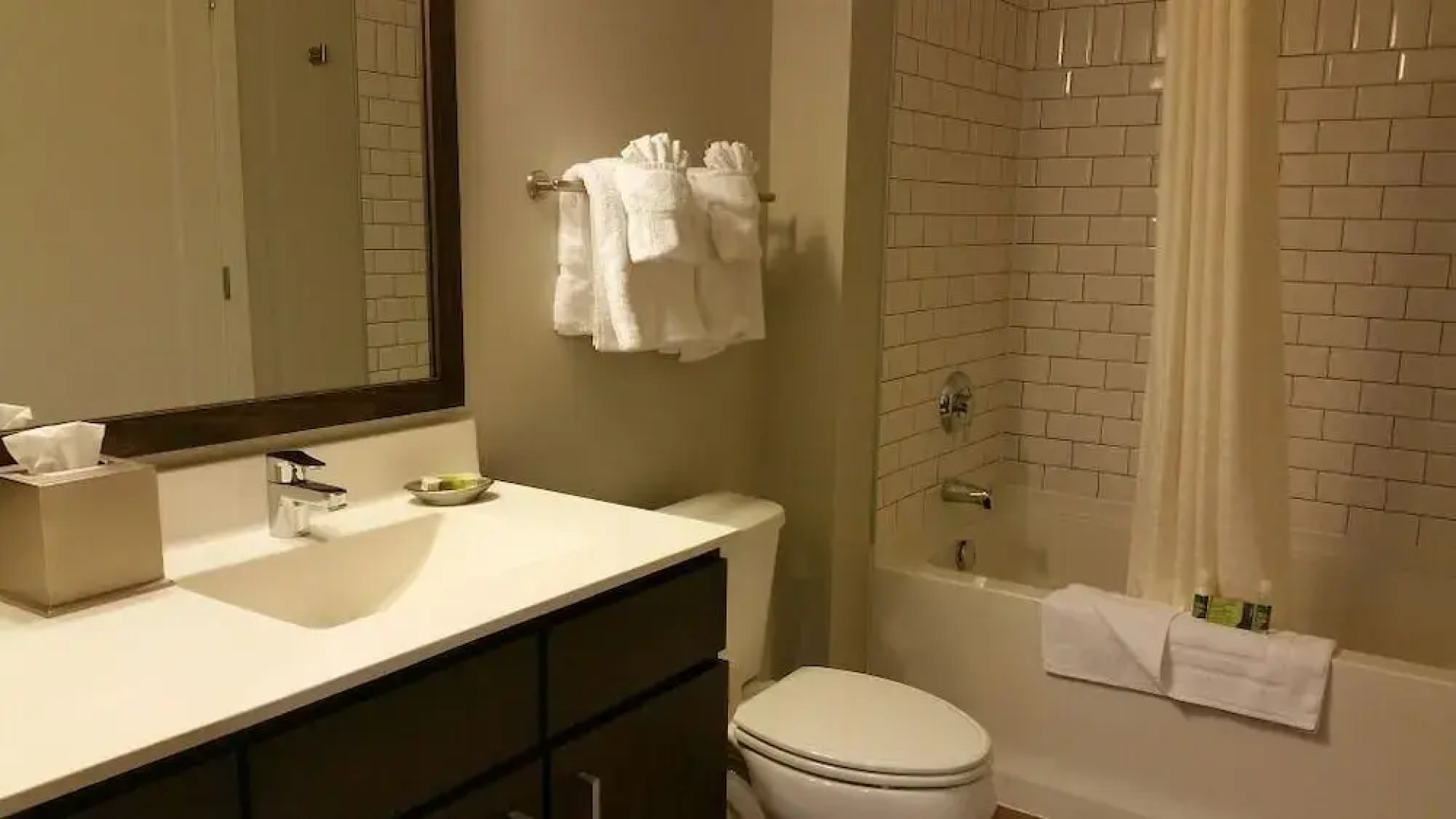 Oakwood at Latitude 45