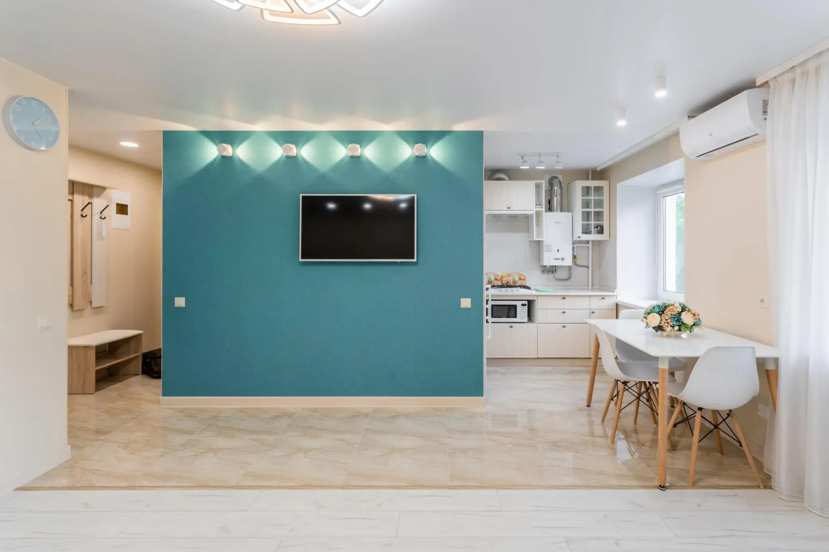 На Сутки на улице Урицкого 2