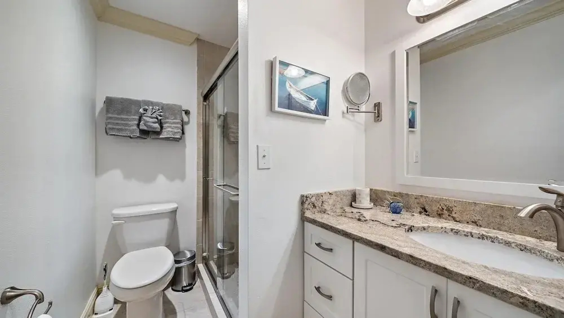 Sunset Sanctuary 2 Bedroom Condo by RedAwning