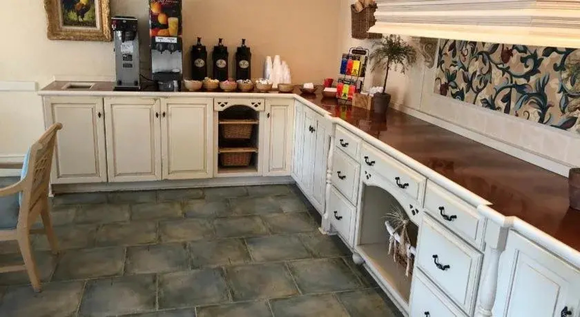 Gulf Hills Hotel & Resort