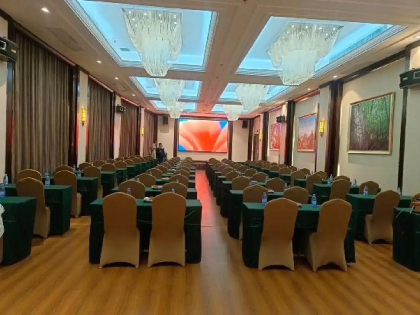 Ouli Hotel