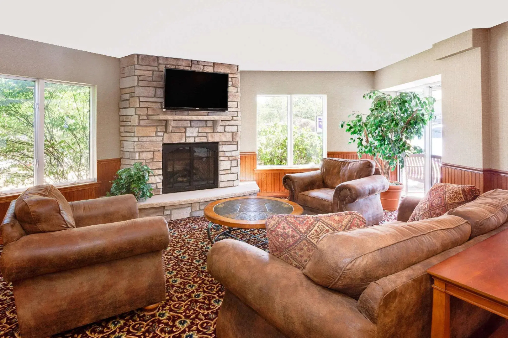 Super 8 by Wyndham Traverse City