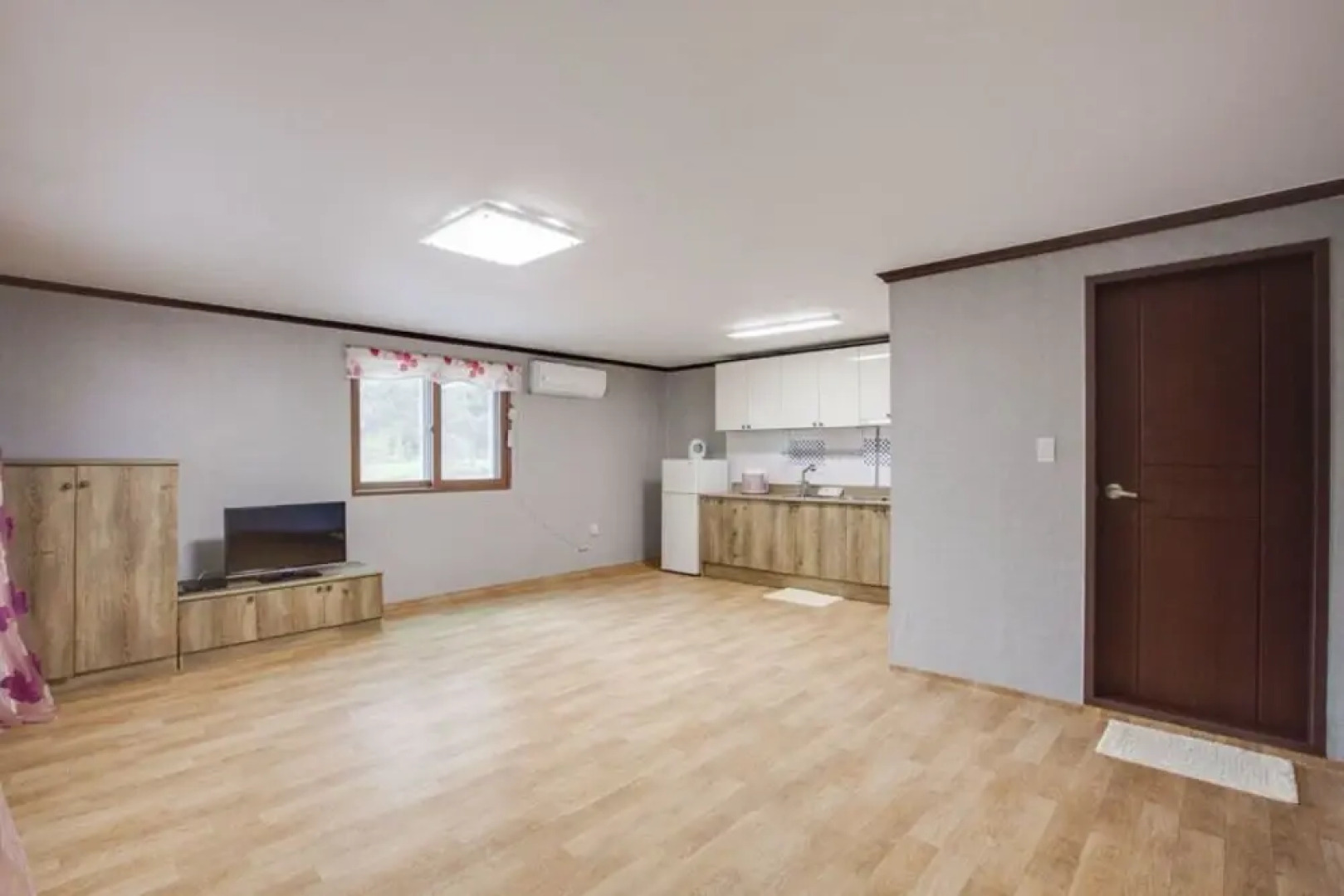 Yangpyeong Flowery Cloud Pension