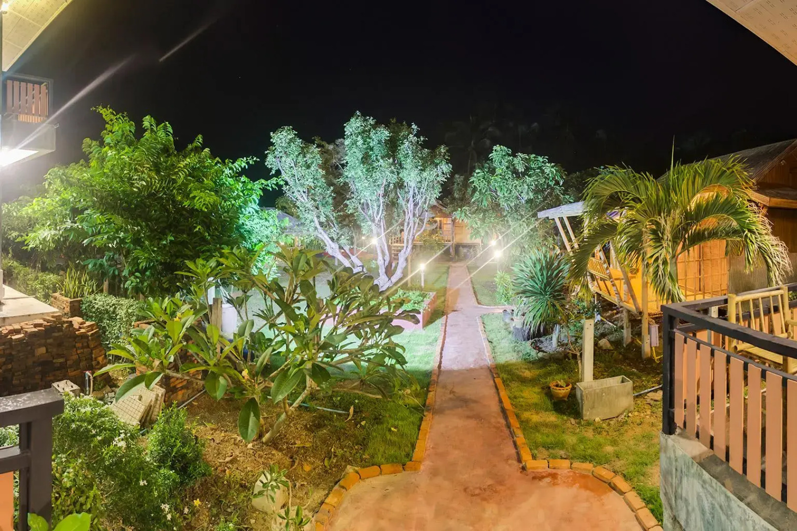 Tonmai Suites (SHA Extra Plus)