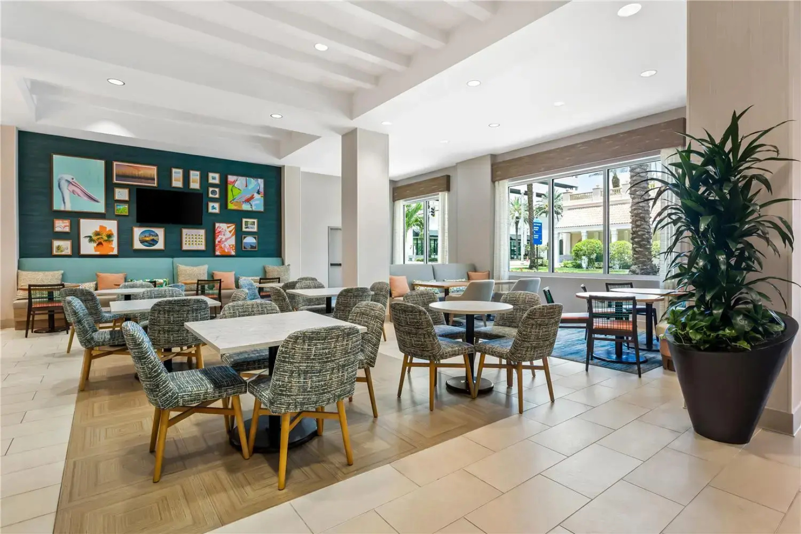 Hampton Inn & Suites St. Petersburg/Downtown