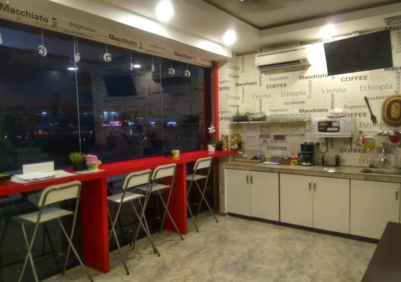 EV World Hotel Enstek near KLIA & KLIA 2