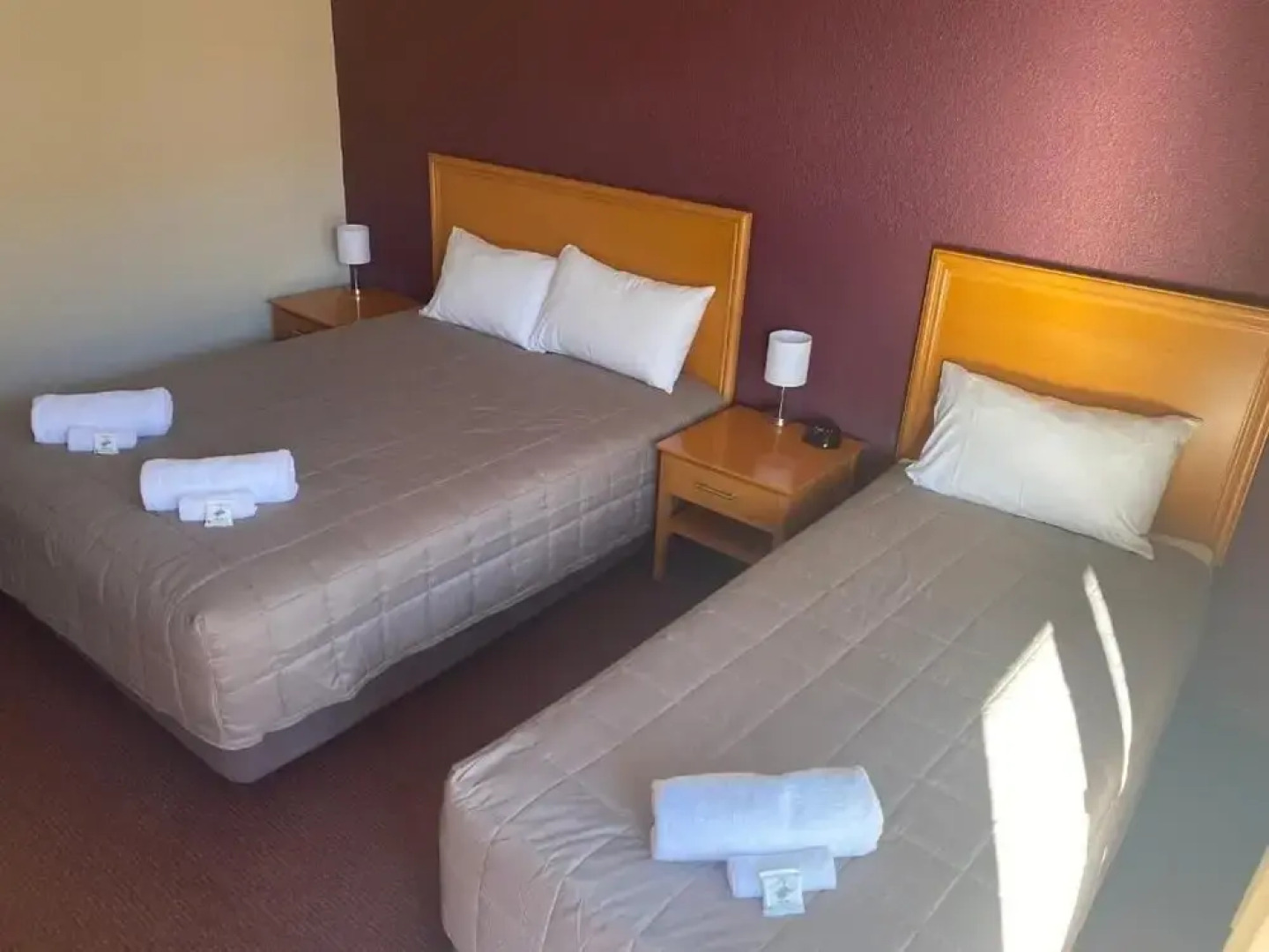 Nightcap at Horse and Jockey Hotel Warwick