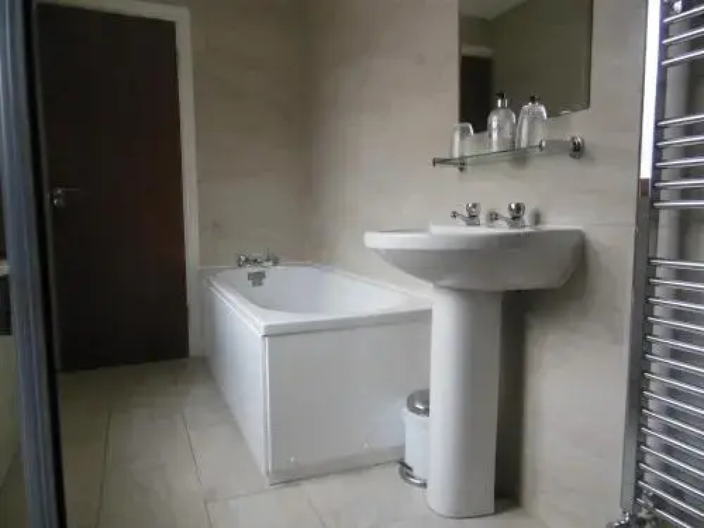 The Greyhound - Winterborne Kingston