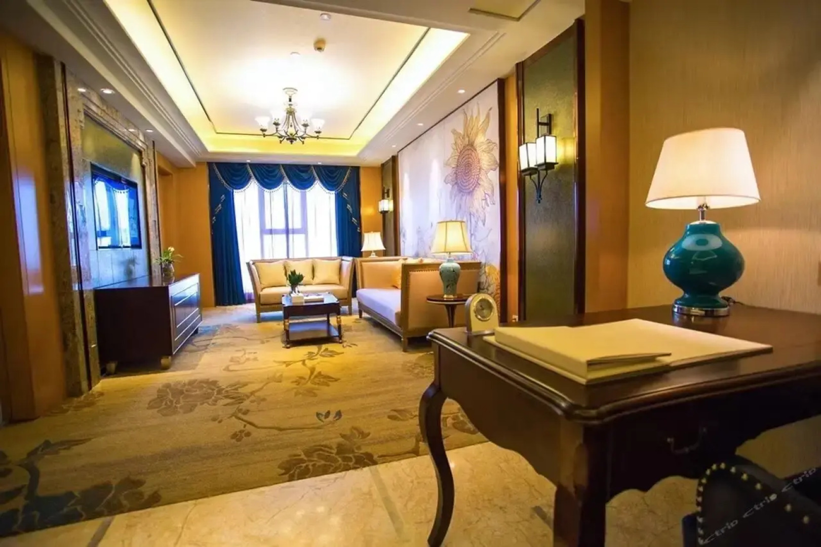 Days Hotel & Suites Ivy Zunyi