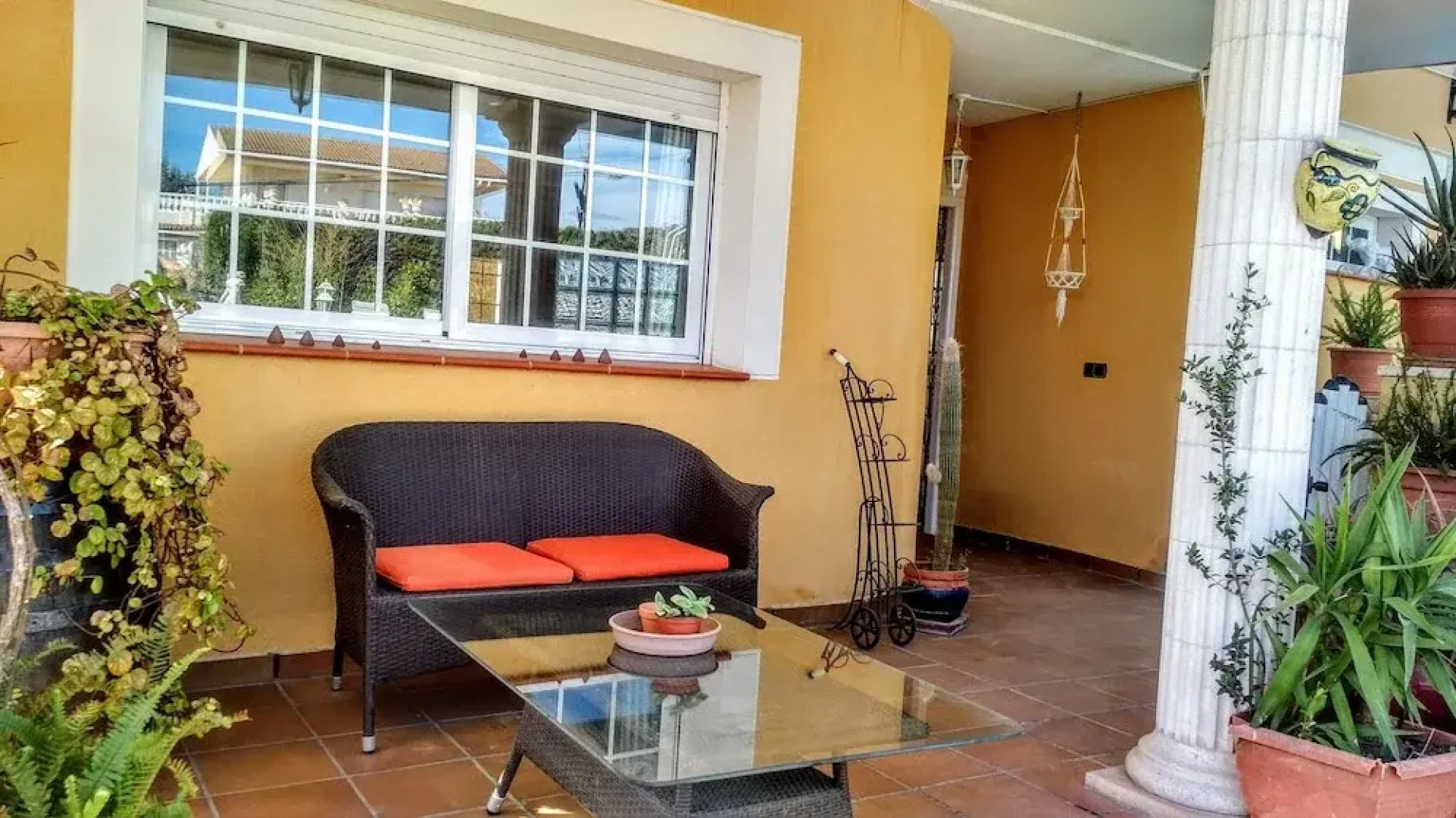 Casa con gran piscina privada