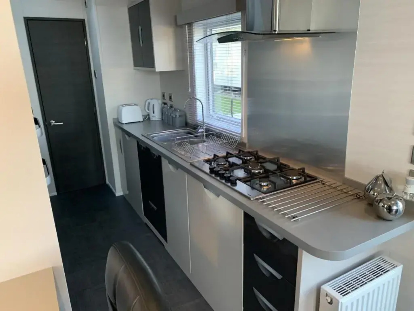 Lola Lodge - Luxury Hot Tub Retreat