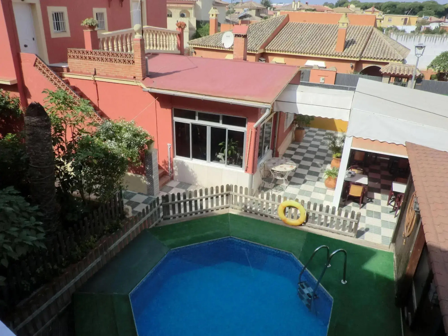 Hostal Alhaja Playa