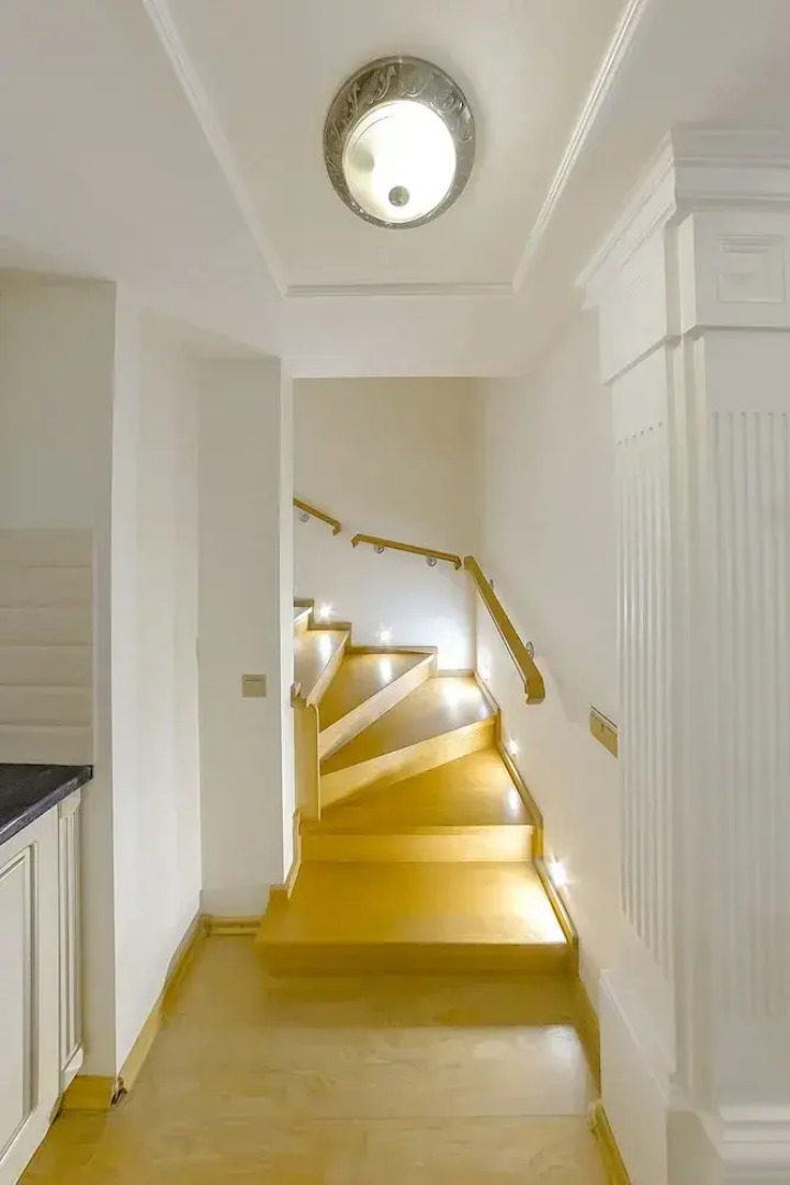 Metro Hotel Apartments