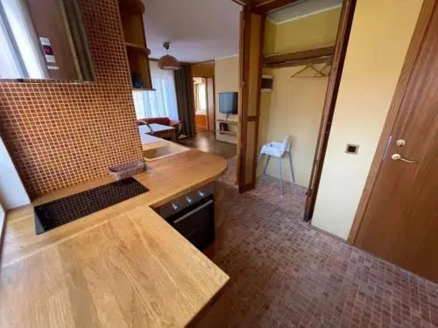 "Summer" apartment