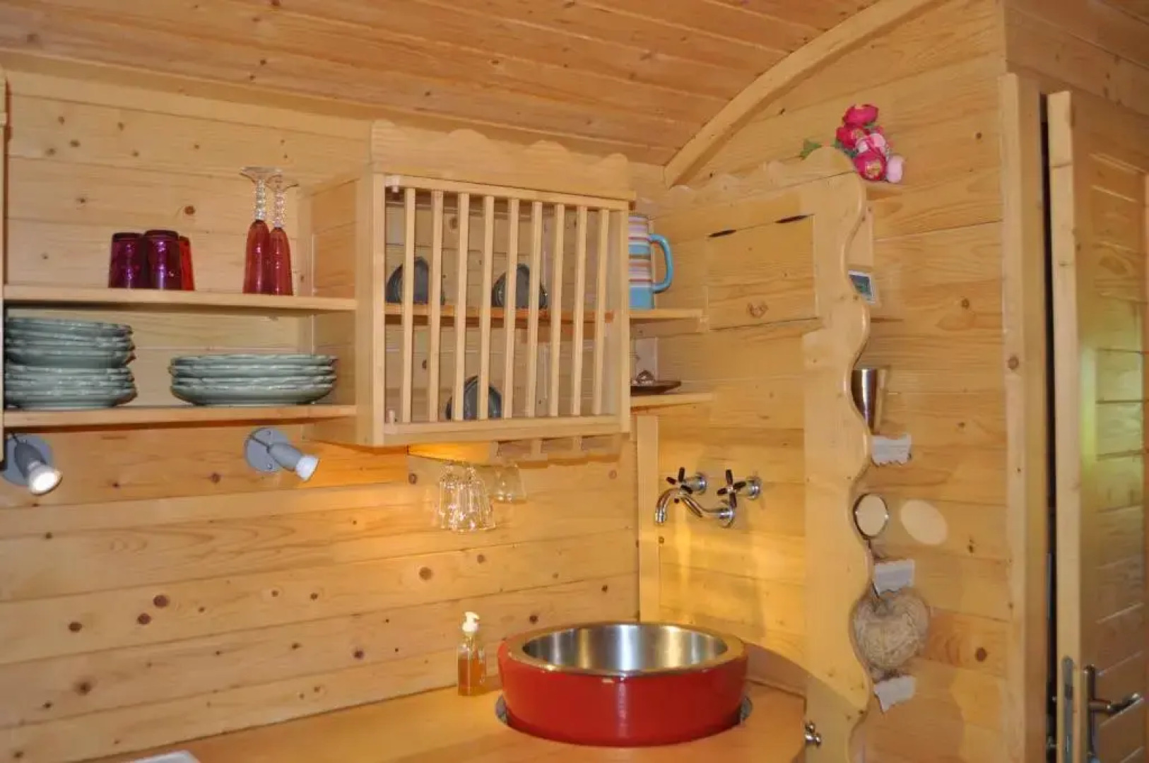 La roulotte Chic et Boheme