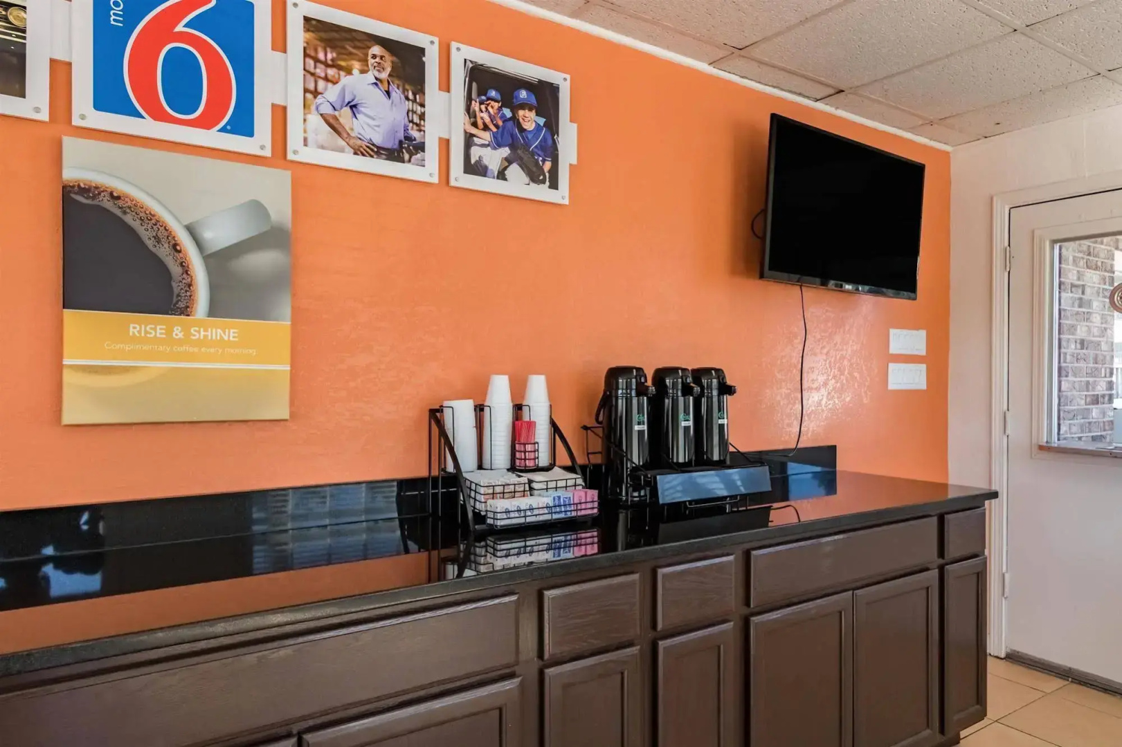 Motel 6 Walterboro, SC