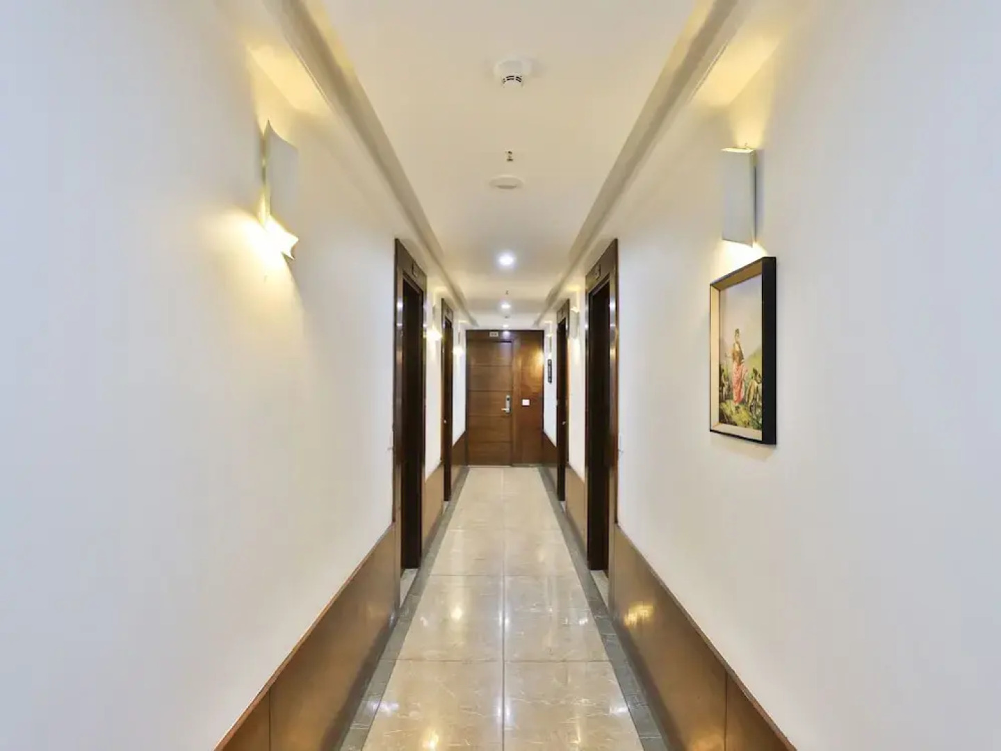 OYO 4938 Hotel Dev Aadi