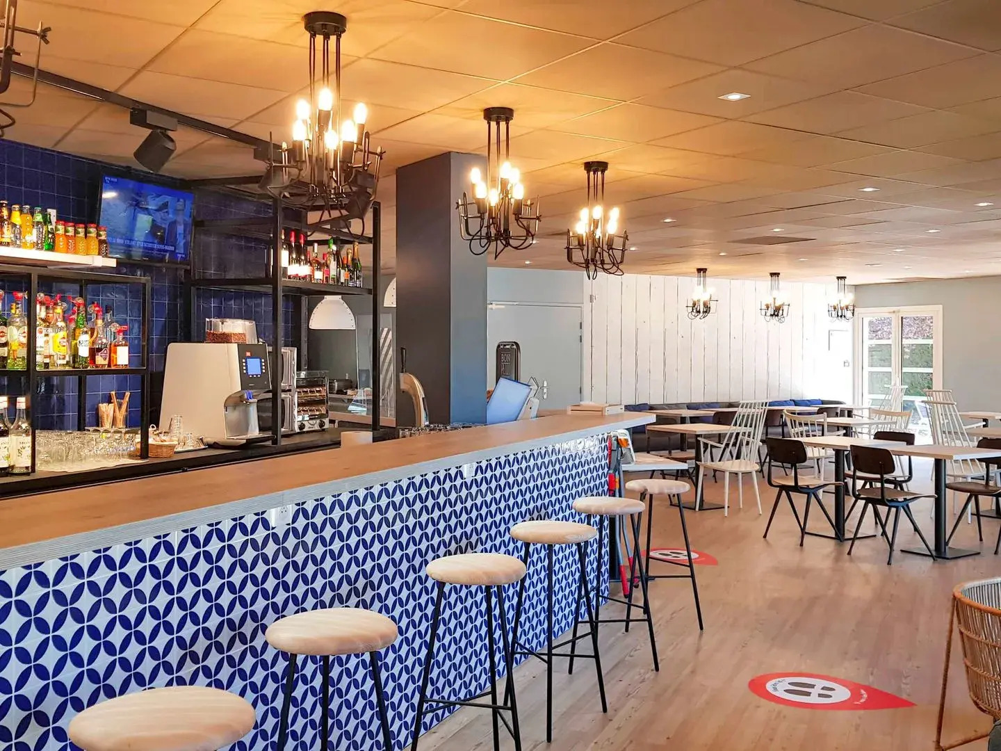 ibis Manosque Cadarache