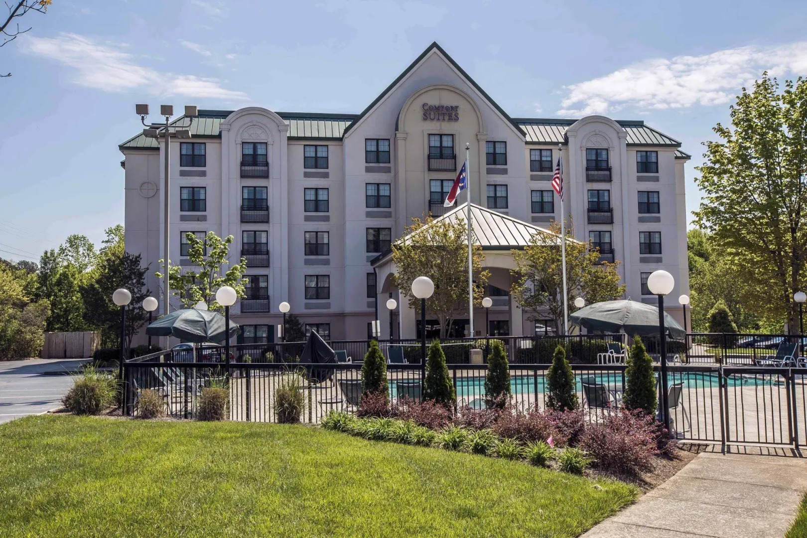 Comfort Suites Hanes Mall