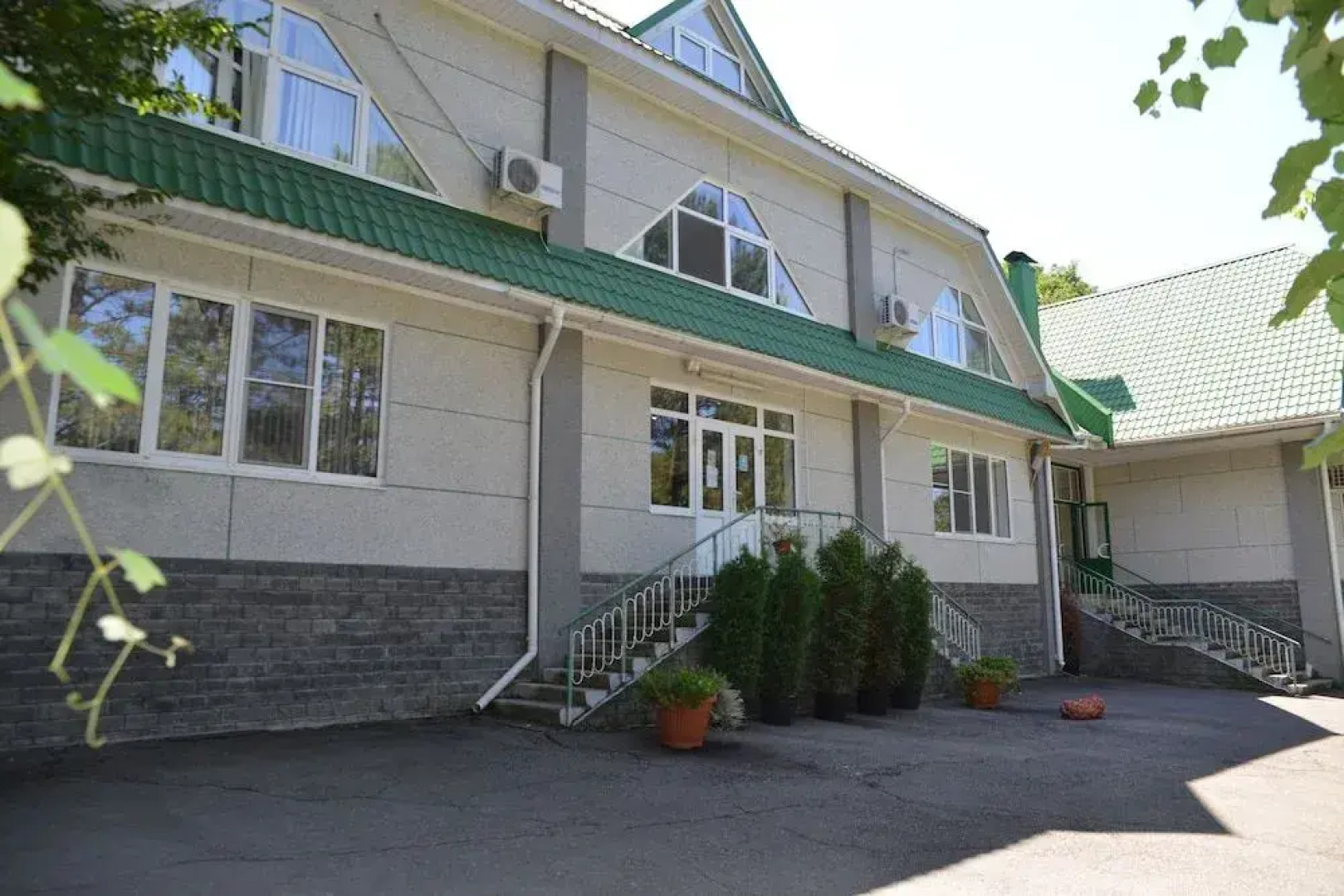 Hotel complex Villa Alla