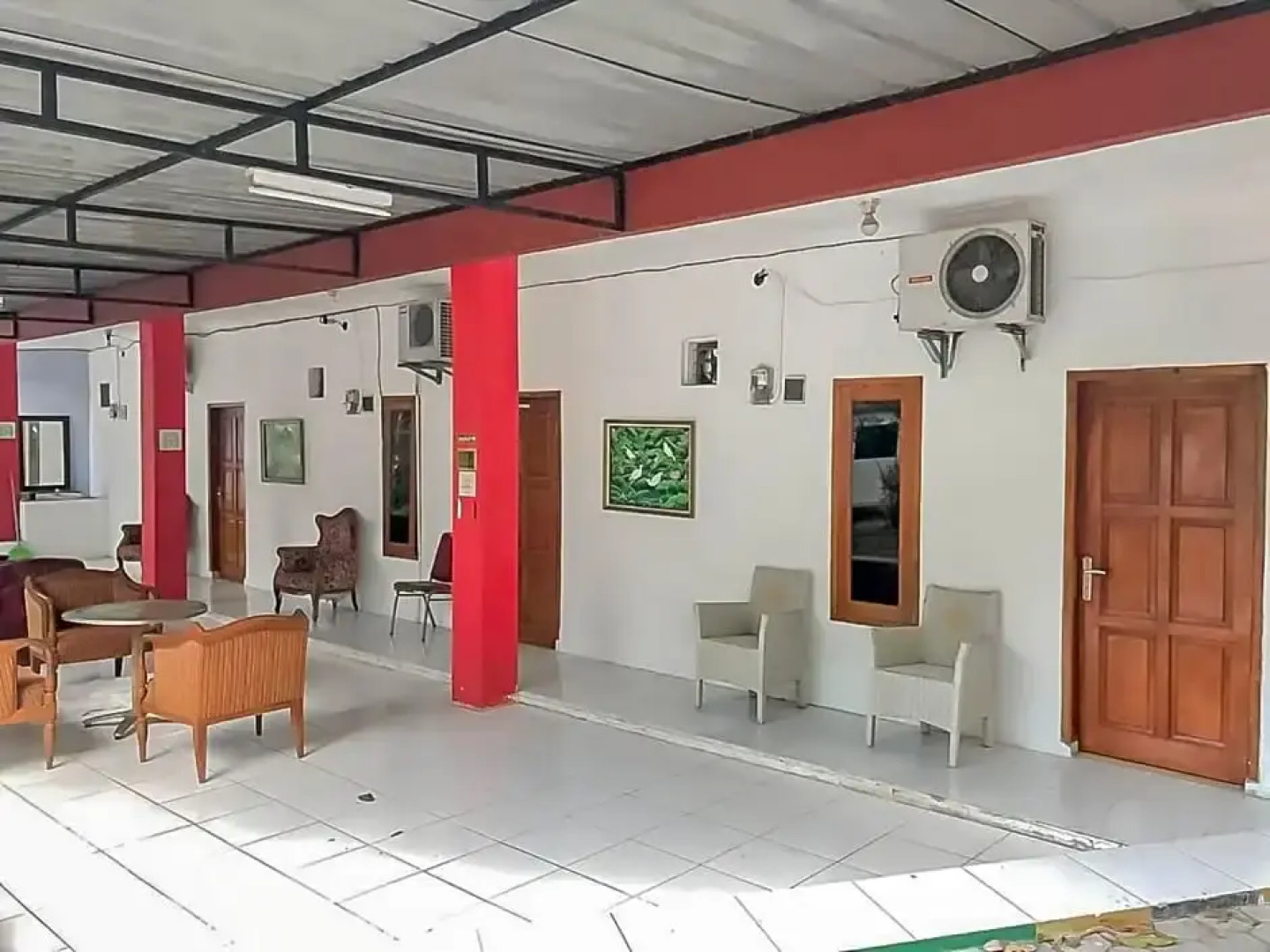 Rumah Panggung Guest House Syariah RedPartner