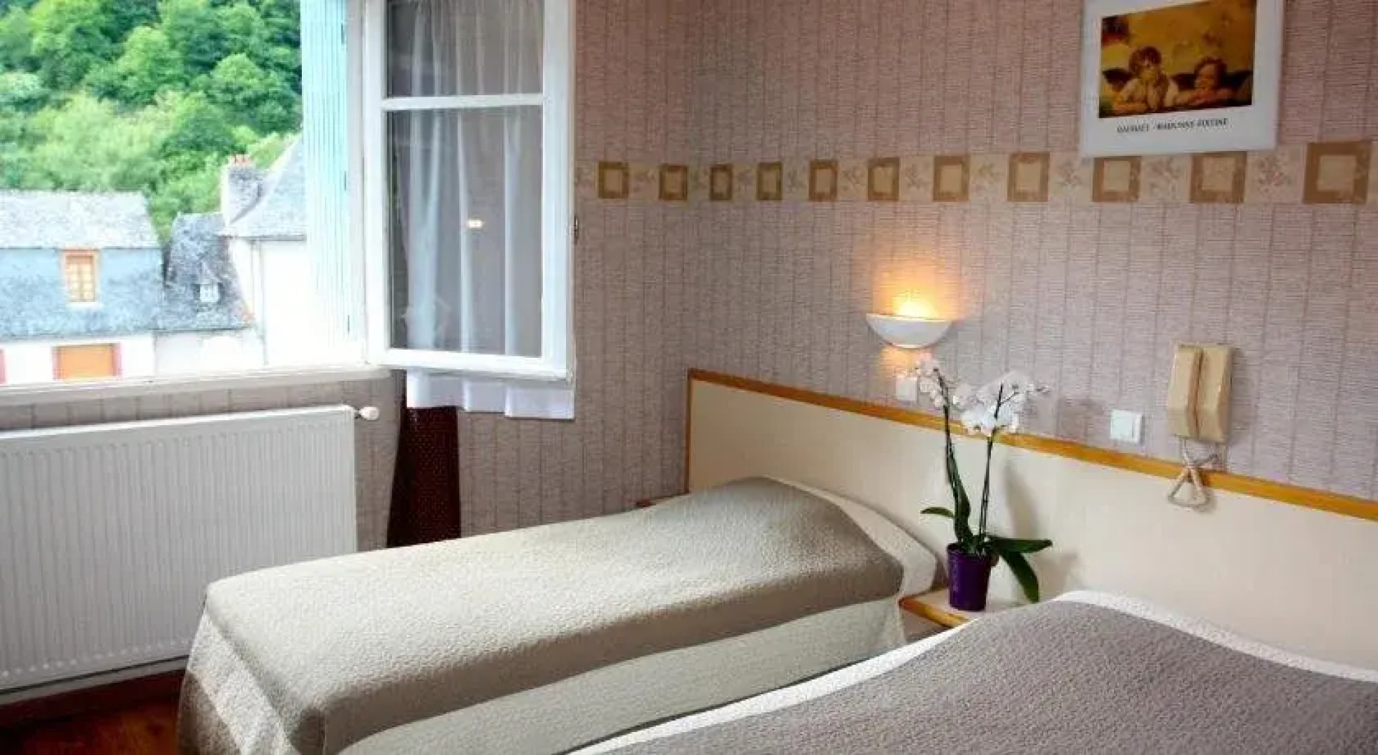 Hôtel-Restaurant les 2 Vallées