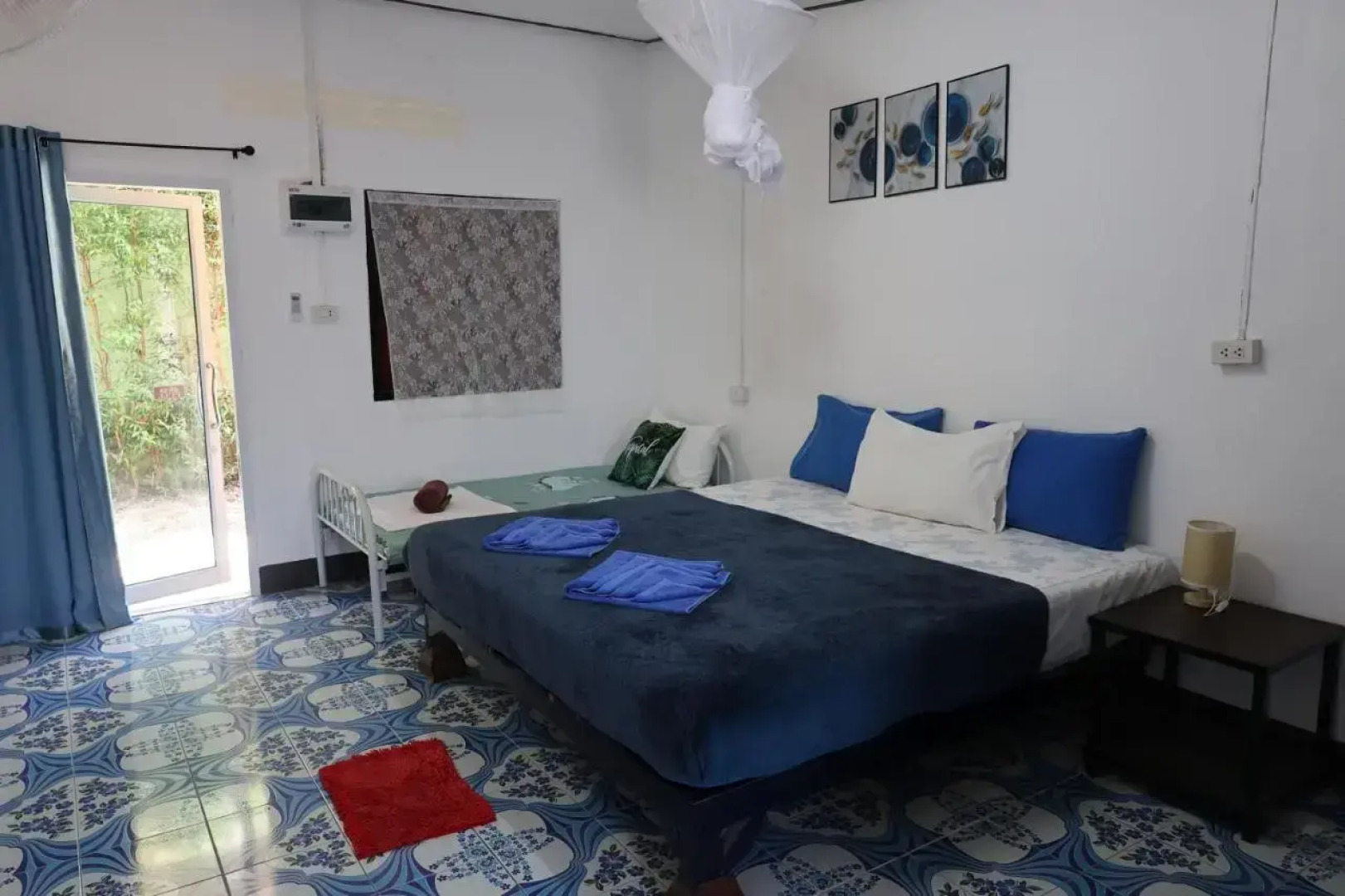 Bamboo Hut Bungalow - Adults Only