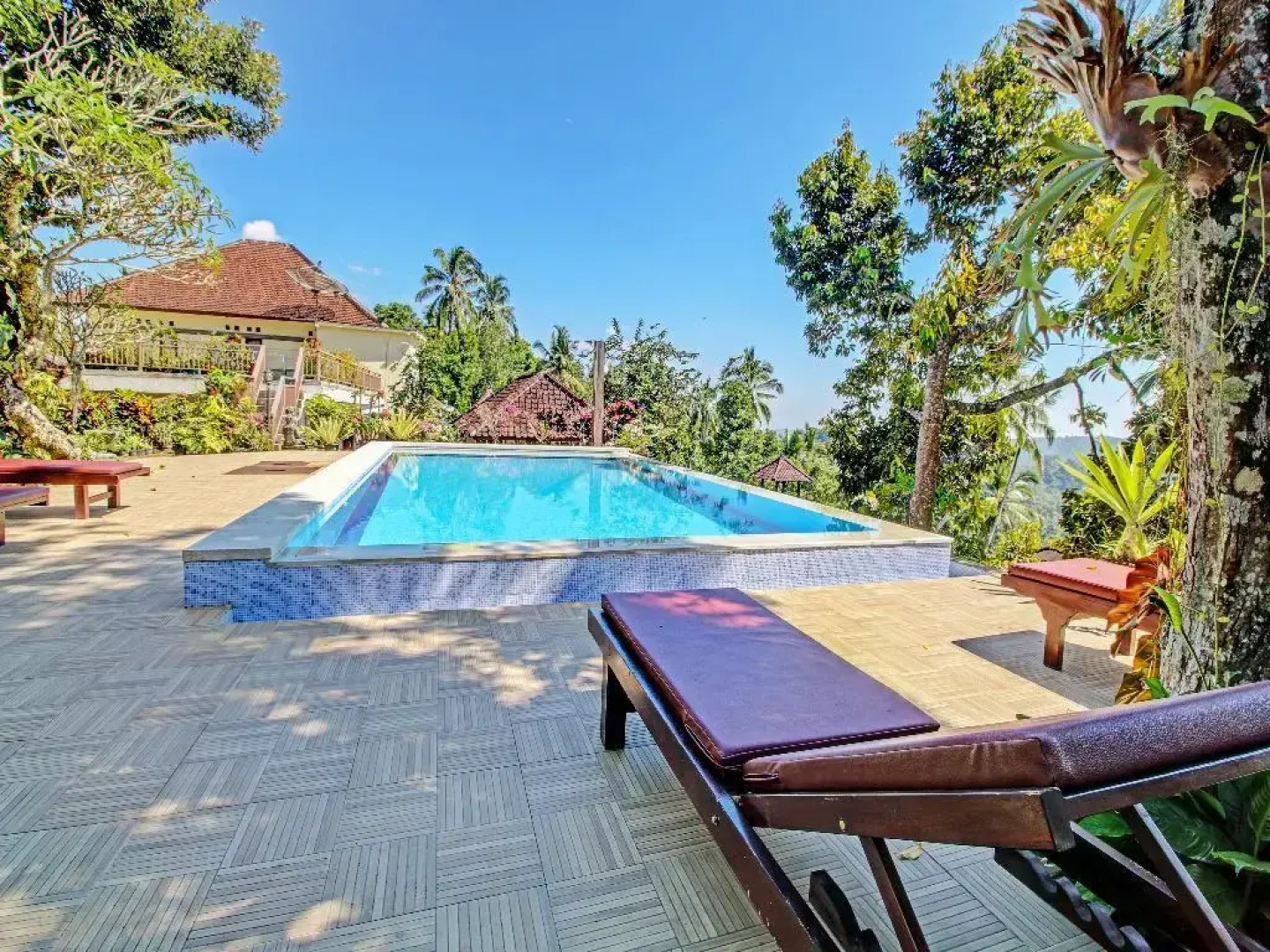 Collection O 91319 Bokashi Lodge