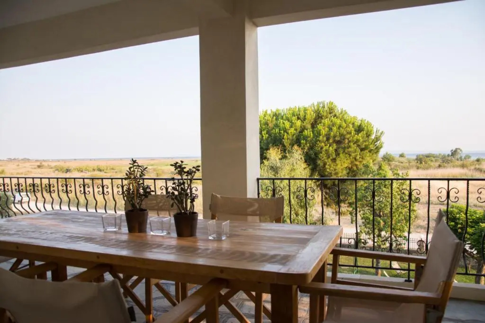 Avgerou Studios and Apartments