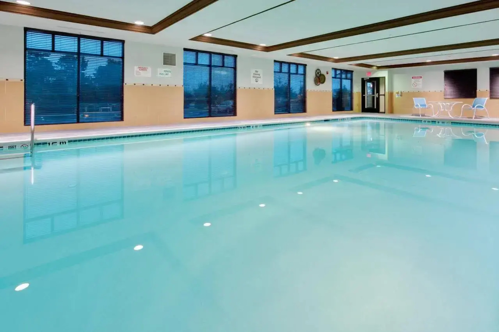 Holiday Inn Express & Suites Warminster - Horsham by IHG