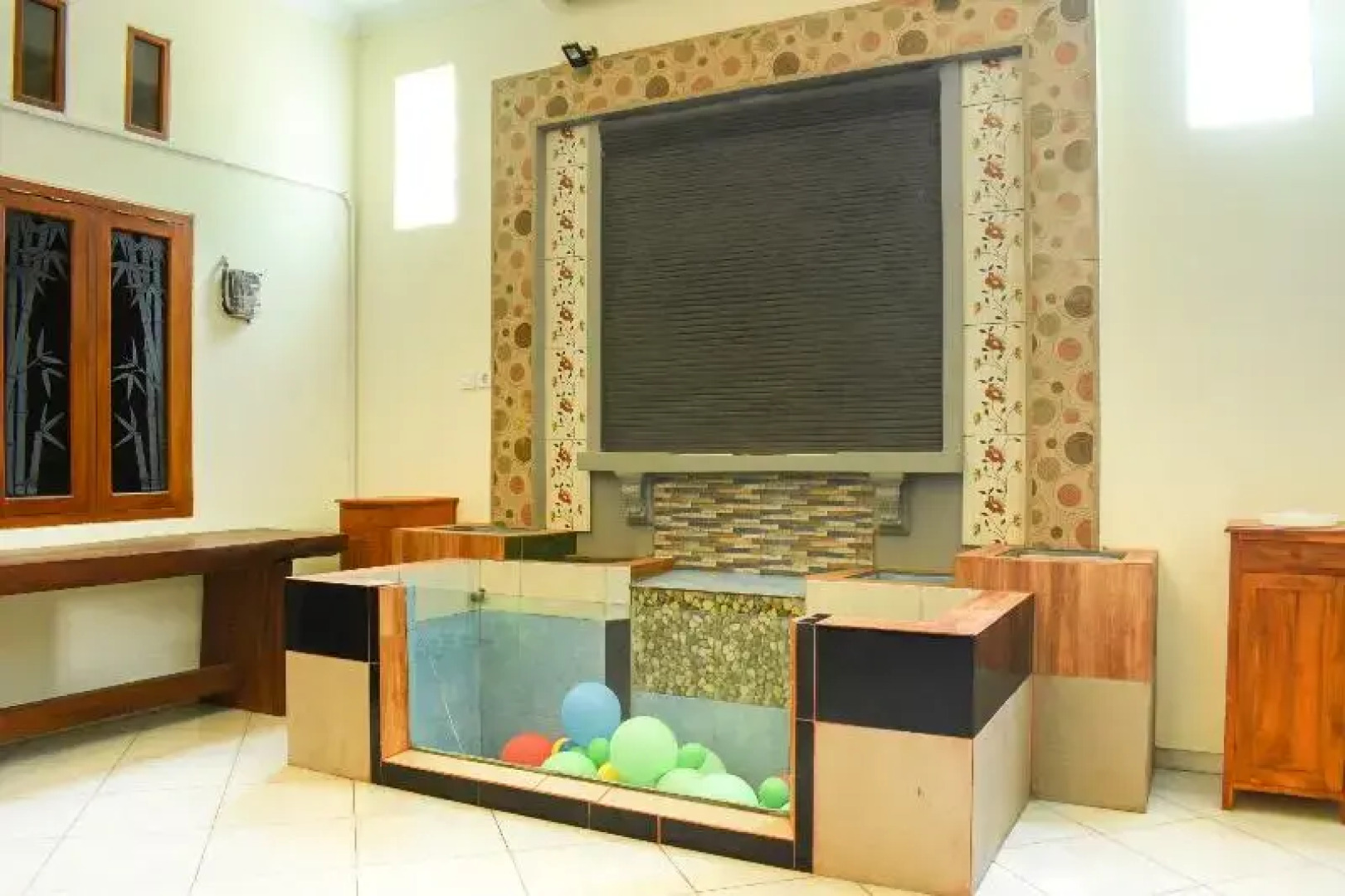 OYO 1642 Penginapan Anggrek Syariah 2