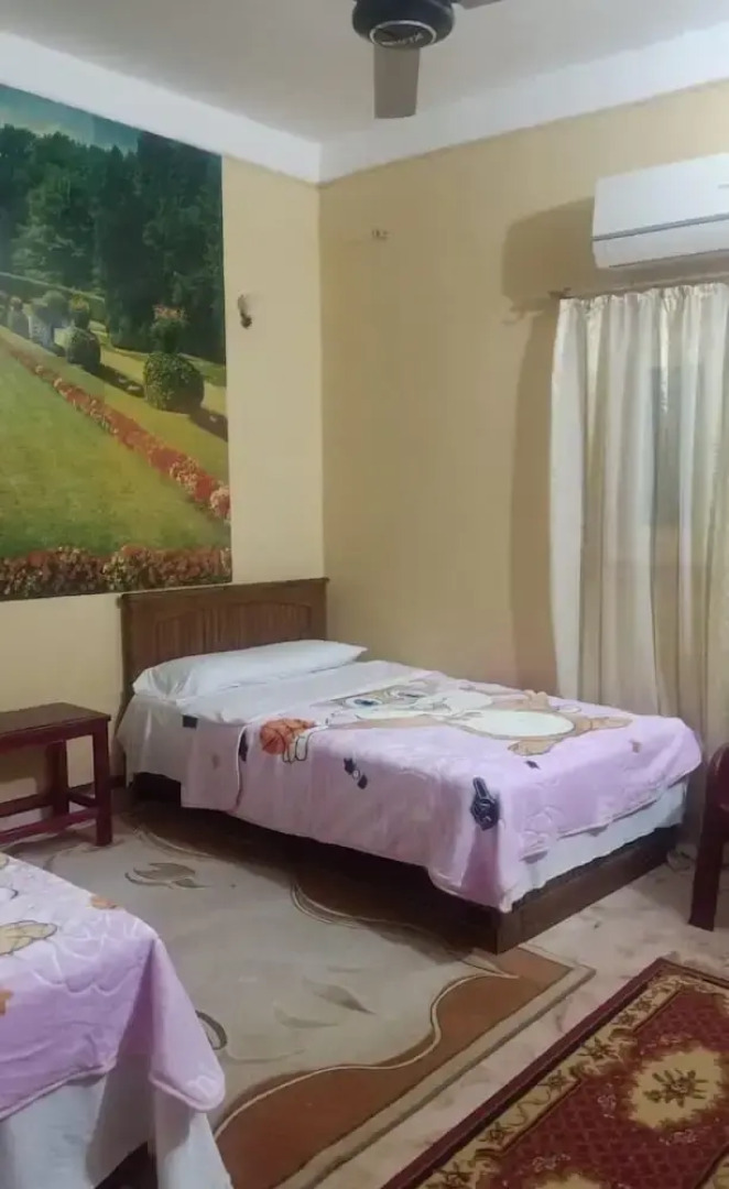 tut amun guest house