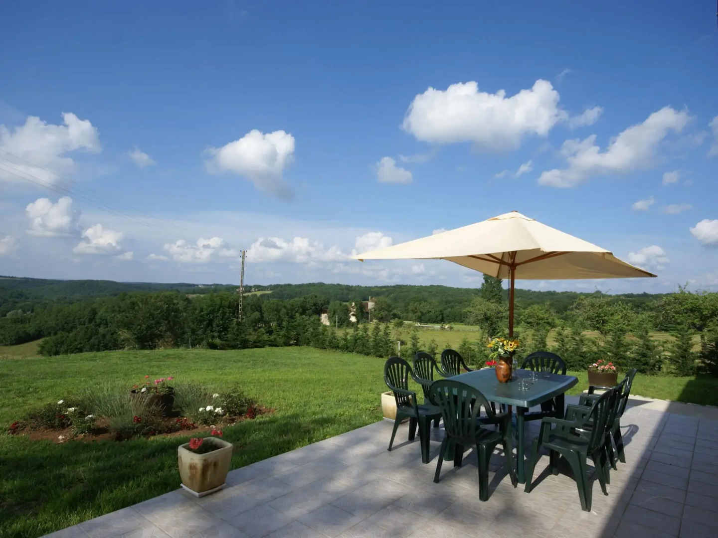 Rural Detached Holiday Home With Garden and Magnificent View in France