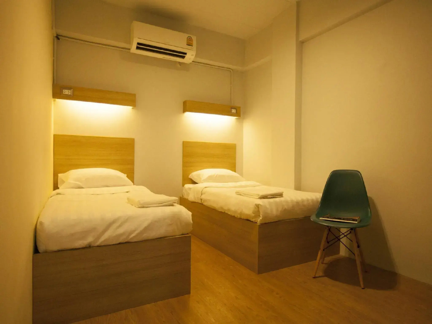 Micro Hostel