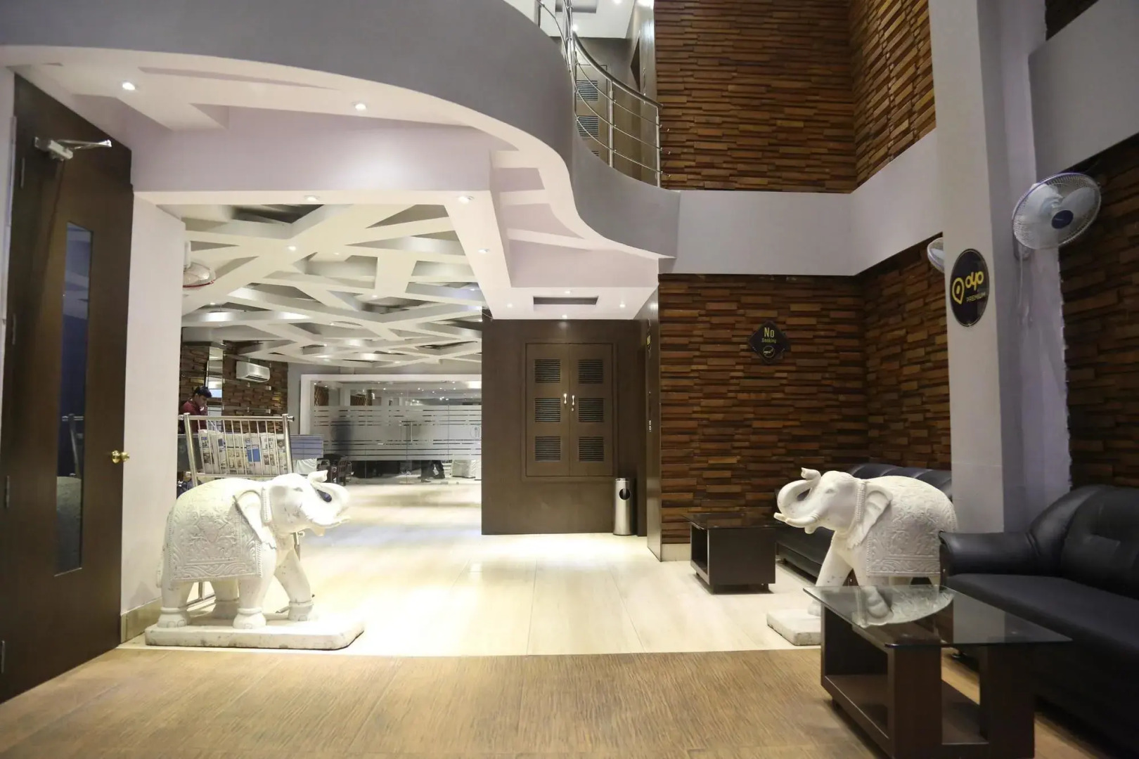 OYO 1545 Hotel Shivani International