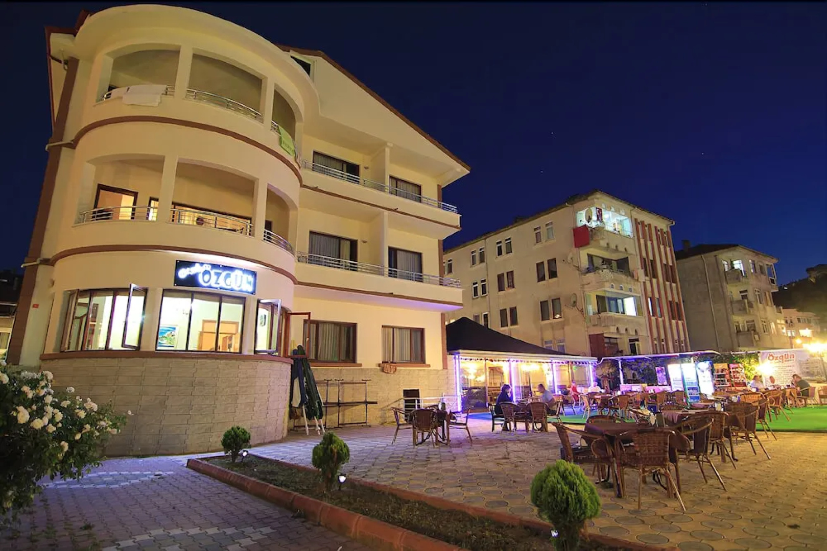 Ozgun Otel