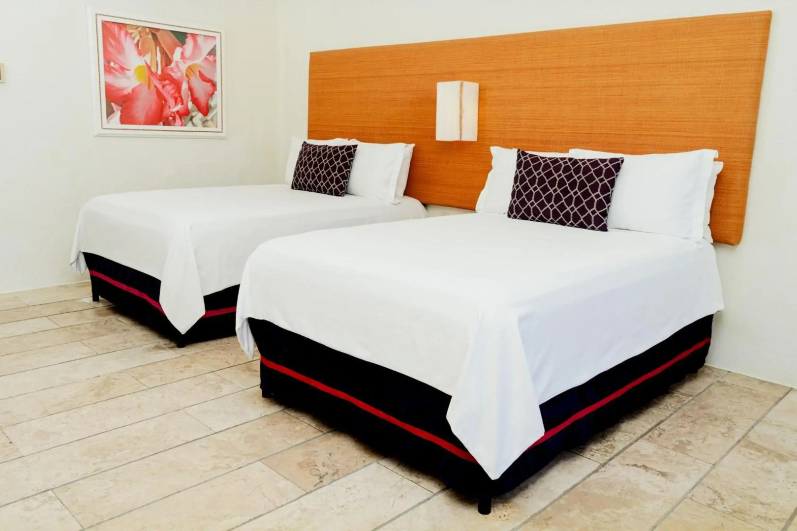 Camino Real Zaashila Huatulco