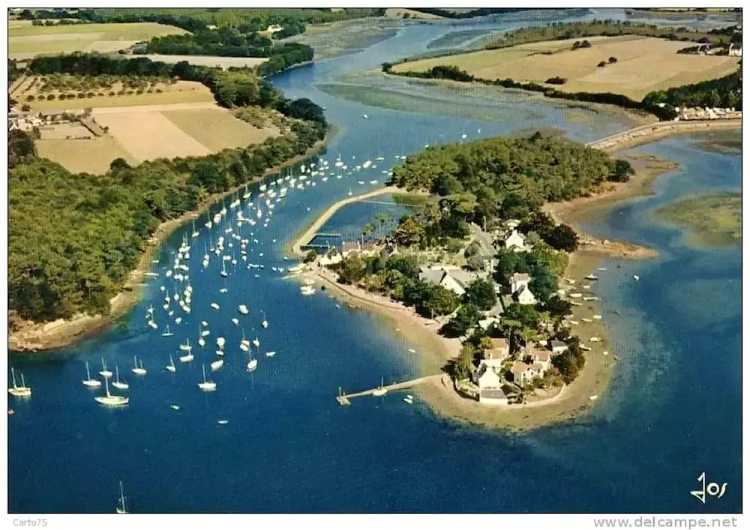 Apartment With one Bedroom in Vannes, With Furnished Balcony - 5 km Fr