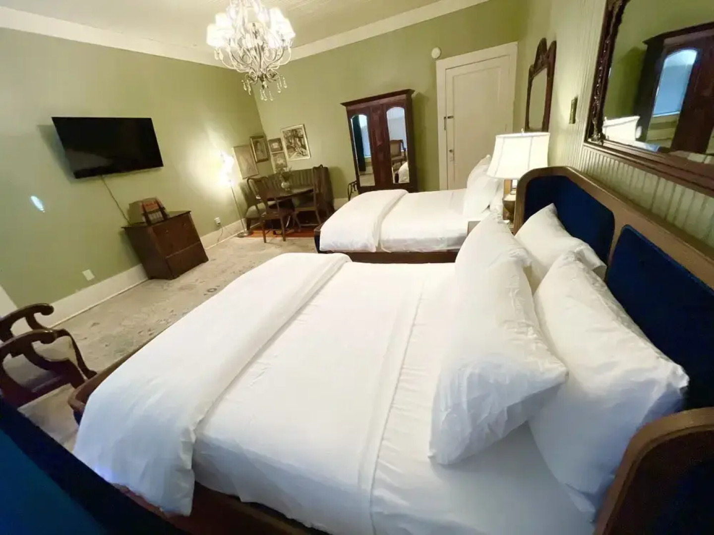 The Crystal River Inn