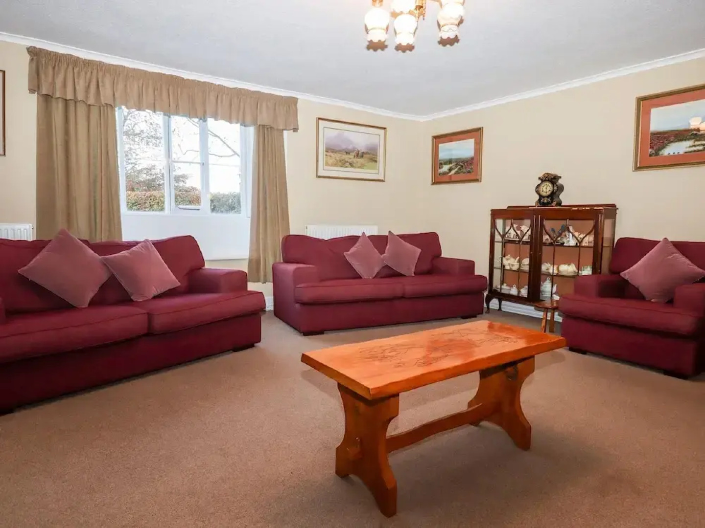 Twelve Oaks Farmhouse