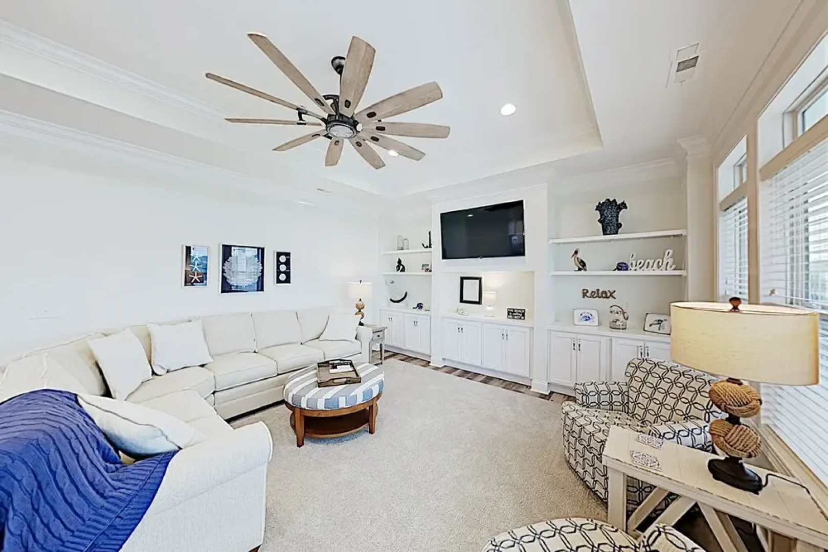 New Oceanside W/ Private Pool & Elevator 7 Bedroom Home