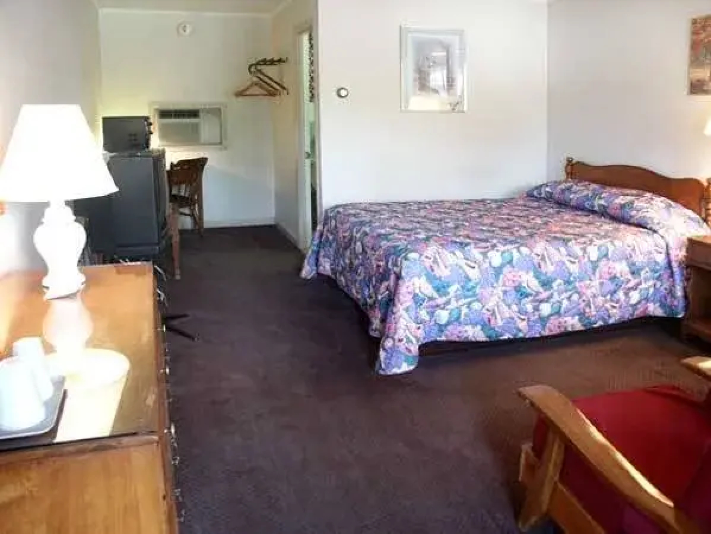 Catamount Motel