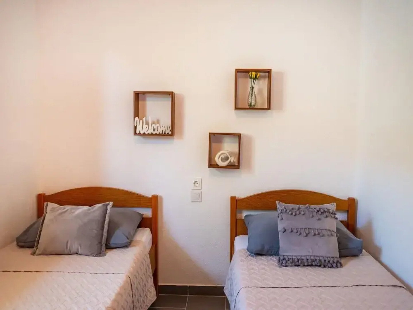 Apartments Maia Lena